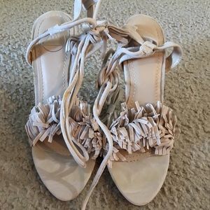 Brand New Nude Shaggy Tie Up Heels Sz 7